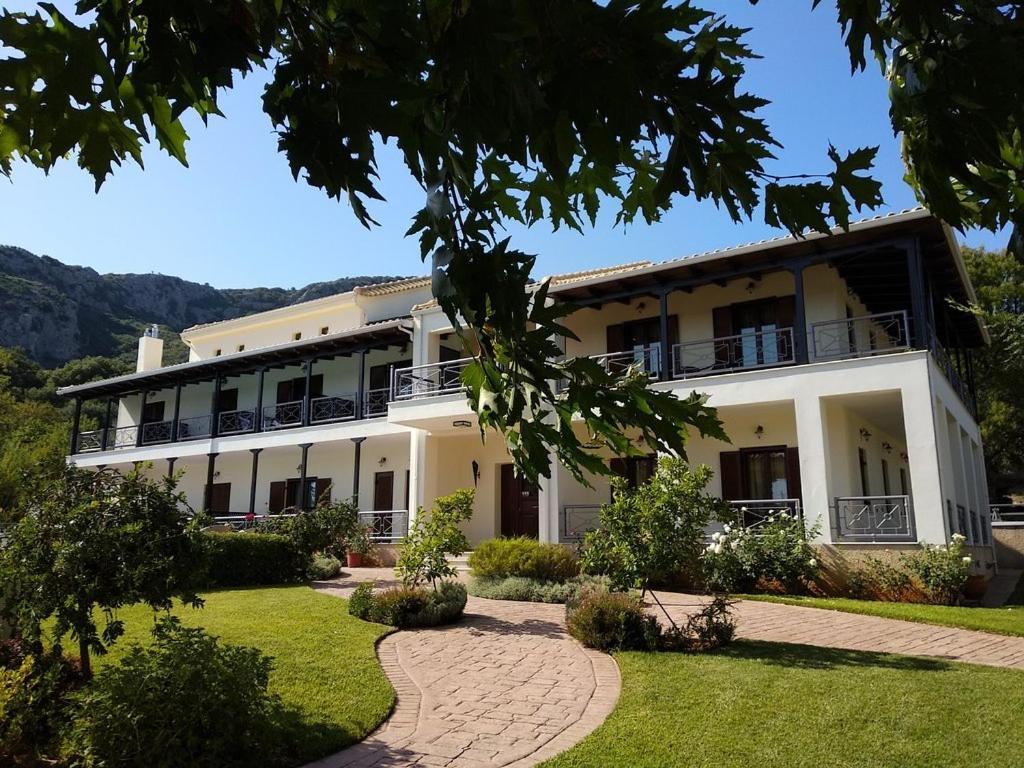 Kamarína Guesthouse Michobeis מראה חיצוני תמונה