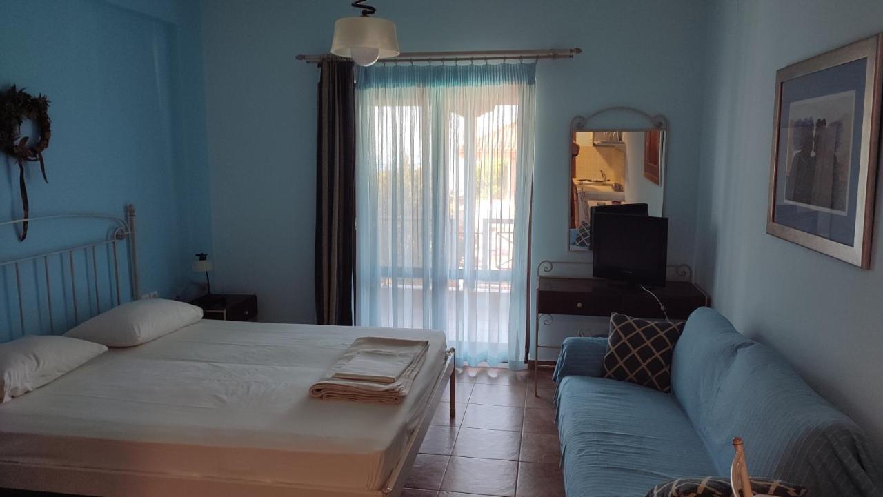 Kamarína Guesthouse Michobeis מראה חיצוני תמונה
