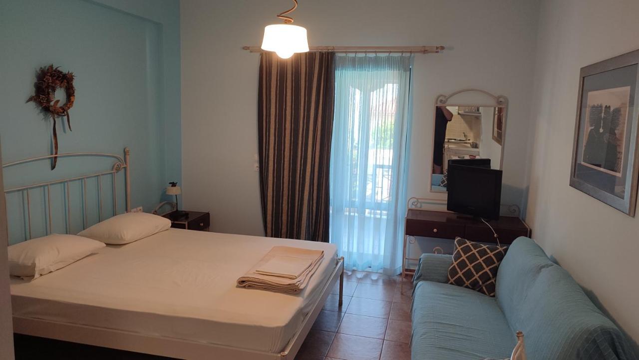 Kamarína Guesthouse Michobeis מראה חיצוני תמונה