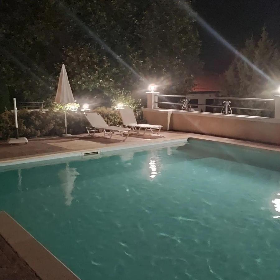 Kamarína Guesthouse Michobeis מראה חיצוני תמונה