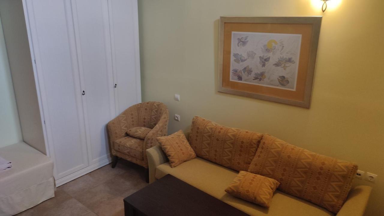 Kamarína Guesthouse Michobeis מראה חיצוני תמונה
