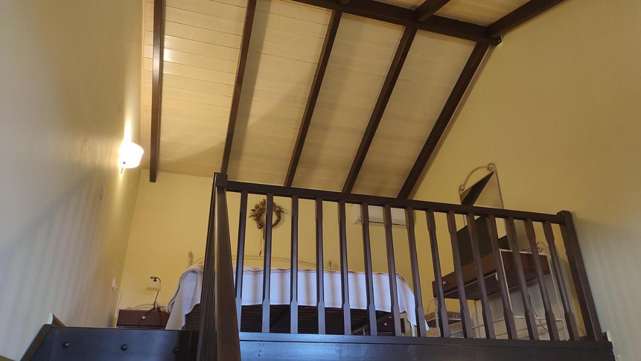 Kamarína Guesthouse Michobeis מראה חיצוני תמונה